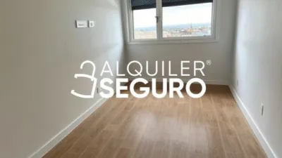 Piso en alquiler en Las Lomas - Alamín, Aguas Vivas-Las Lomas-Alamín (Guadalajara Capital) de 800 €<span>/mes</span>