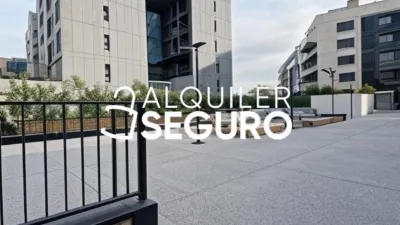 Piso en alquiler en Las Lomas - Alamín, Aguas Vivas-Las Lomas-Alamín (Guadalajara Capital) de 800 €<span>/mes</span>
