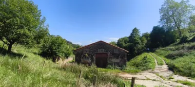 House on Las Tueras Street, No. Information Not Available photo 7
