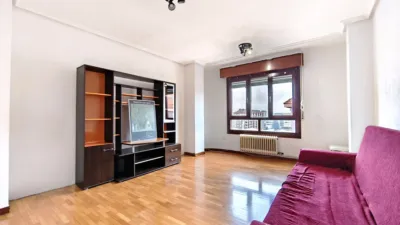 Piso en venta en Cascajos-Piqueras, Cascajos-Piqueras (Logroño) de 250.000 €