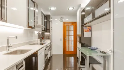 Apartment on Calle del Monasterio de Fitero, 1 photo 9