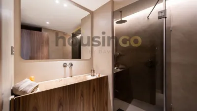 Apartment in Salamanca District photo 27