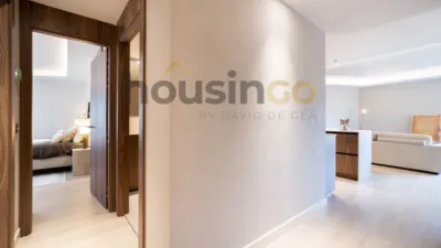 Apartment in Salamanca District photo 30