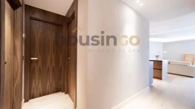 Apartment in Salamanca District photo 31