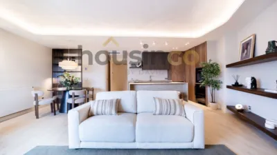 Apartment in Salamanca District photo 3