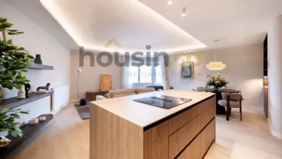 Apartment in Salamanca District photo 9