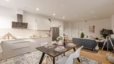 Piso en venta en Calle Santos de Ochandotegui, Número 54, Buztintxuri (Pamplona - Iruña) de 269.000 €