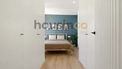 Apartment in Salamanca District photo 21