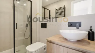 Apartment in Salamanca District photo 22