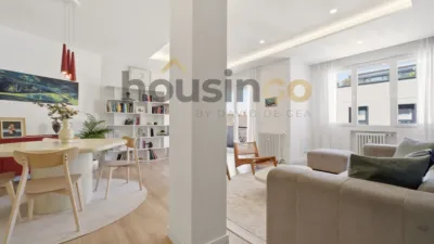 Apartment in Salamanca District photo 8