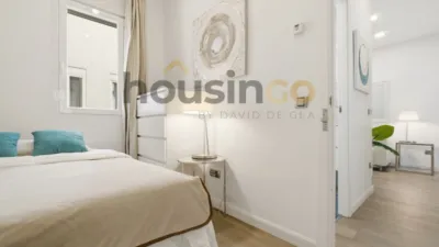 Apartment in Salamanca District photo 15