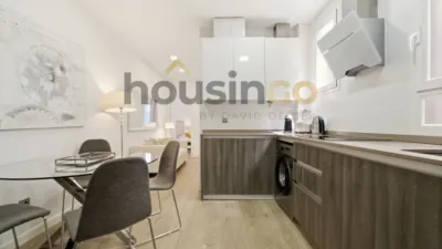 Apartment in Salamanca District photo 6