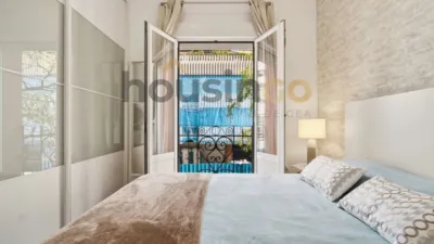 Apartment in Salamanca District photo 9