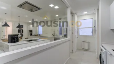 Apartment in Salamanca District photo 37