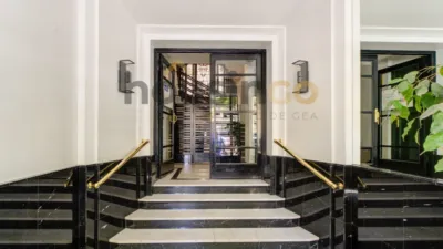 Apartment in Salamanca District photo 47