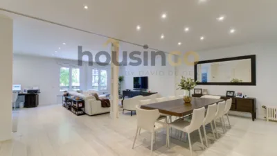 Apartment in Salamanca District photo 5