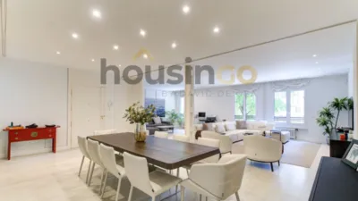 Apartment in Salamanca District photo 6