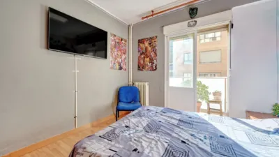 Piso en venta en Calle de la Merindad de Sangüesa, 10, Burlada - Burlata de 215.000 €