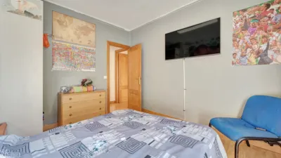 Piso en venta en Calle de la Merindad de Sangüesa, 10, Burlada - Burlata de 215.000 €