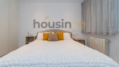Apartment on Calle de Alcántara photo 16