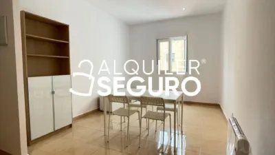 Piso en alquiler en Ciudad Lineal - Imagen 2
