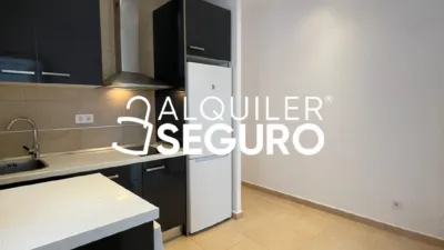 Piso en alquiler en Ciudad Lineal - Imagen 5