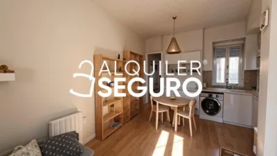Piso en alquiler en Centro - Imagen 4