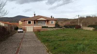 House on Calle Real photo 2