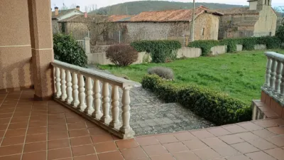House on Calle Real photo 34