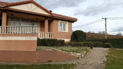 House on Calle Real photo 4