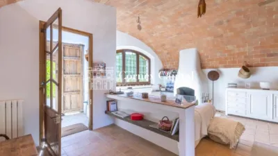 Casa en alquiler en Calle Vilopriu, Colomers de 10.000 €<span>/mes</span>