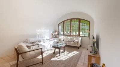 Casa en alquiler en Calle Vilopriu, Colomers de 10.000 €<span>/mes</span>