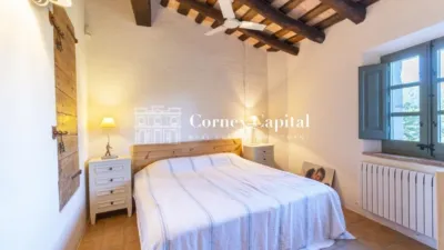 Casa en alquiler en Calle Vilopriu, Colomers de 10.000 €<span>/mes</span>