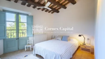 Casa en alquiler en Calle Vilopriu, Colomers de 10.000 €<span>/mes</span>