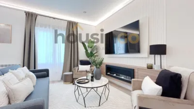 Piso en alquiler en Calle de Guzmán El Bueno, cerca de Calle de Andrés Mellado - Imagen 2