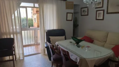 Piso en Barrio León-El Tardón-Blas Infante photo 2