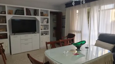 Piso en Barrio León-El Tardón-Blas Infante photo 5