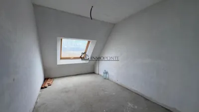 Attic in Marin photo 4