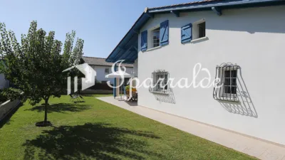 Casa en venta en Hendaye, Hendaye de 748.900 €