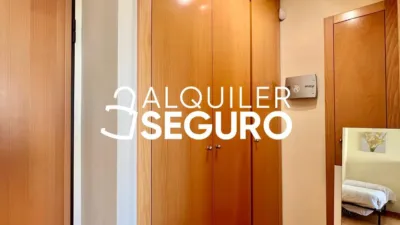 Estudio en alquiler en Fuencarral - Imagen 2