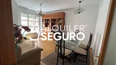 Piso en alquiler en Ciudad Lineal - Imagen 3