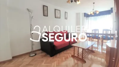 Piso en alquiler en San Blas - Imagen 3