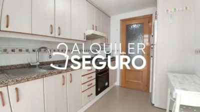 Piso en alquiler en San Blas - Imagen 9