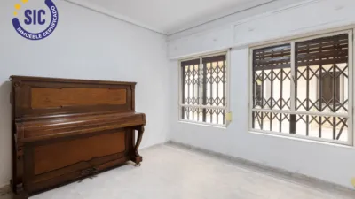 Flat on Carrer del Poeta Liern, 27 photo 15