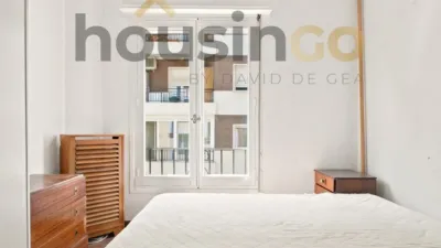 Apartment in Salamanca District photo 22