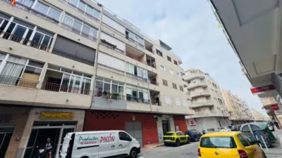 Apartment in Torrevieja photo 2
