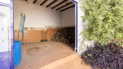 Casa en calle Horta photo 2