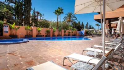 Apartment in El Paraíso-Atalaya-Benamara photo 14