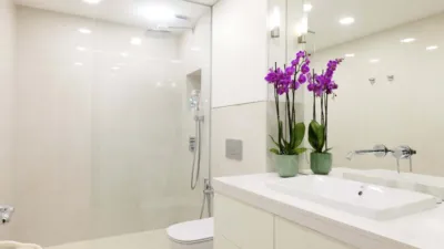 Piso en alquiler en Calle Tn Sup-S1 Soto Resinera 7 Es:4 Pl:01 Pt:B 29680 Es, Número 7, Selwo (Estepona) de 3.000 €<span>/mes</span>