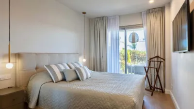 Piso en alquiler en Calle Tn Sup-S1 Soto Resinera 7 Es:4 Pl:01 Pt:B 29680 Es, Número 7, Selwo (Estepona) de 3.000 €<span>/mes</span>